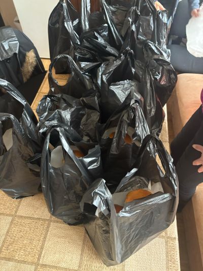 В Енина поздравиха хора с принос към обществения живот на селото и дългогодишни читалищни членове