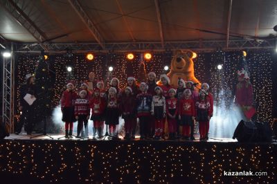 Дядо Коледа от Казанлък: Добротата и любовта да властват винаги над този град 