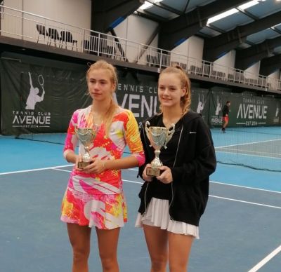 Рая Маркова с вицешампионски титли от Държавното първенство за юноши и девойки 