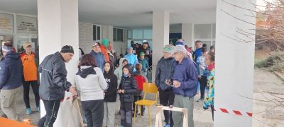 140 участници от цялата страна се включиха в традиционното “Никулденско бягане“ в Казанлък