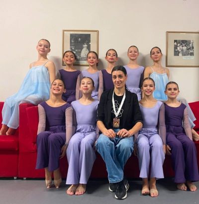 Ръководителите на БТЦ ,, Грация” и техните възпитаници покориха още един танцов връх