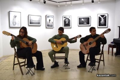 Слави Заяков получи първа награда в Седмия фотографски салон
