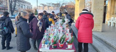 Над 1400 лева бяха събрани от благотворителния Коледен базар в село Овощник