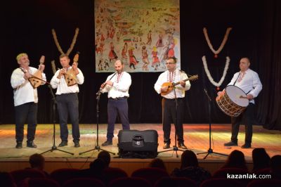 Концерт „Коледа – празник на надеждата“ представиха съставите на НЧ „Възродена Искра – 2000“ град Казанлък