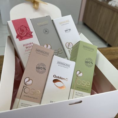 Коледни празници с най-големите намаления от “Дамасцена“