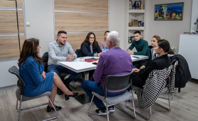 ПГЛПТ реализира успешно обучение за преподаватели по професионална подготовка, външни за образователната система