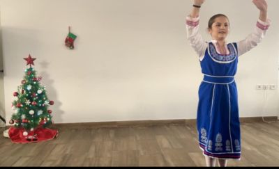 Коледен концерт изнесоха младите таланти от Математическата гимназия в Казанлък 