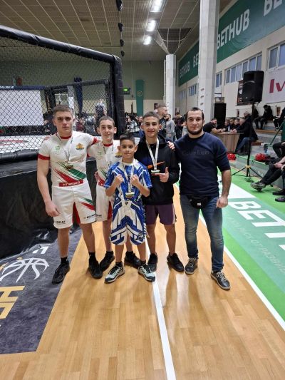 Спортен клуб “Аргус ММА“ печели две шампионски титли и четири сребърни медала на Държавния шампионат в Стара Загора 
