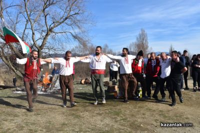 15-годишният Антонио спаси христовия кръст от ледените води край Розово