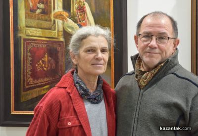 Фикрет Окан и Галя Златева  подредиха трета съвместна изложба в Казанлък 