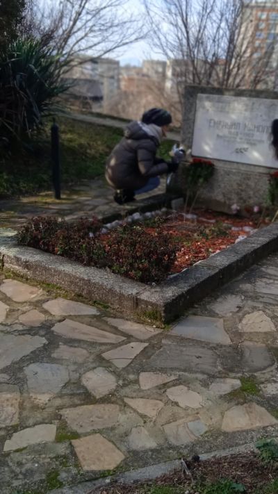 Казанлък се преклони пред паметта на Емануил Манолов