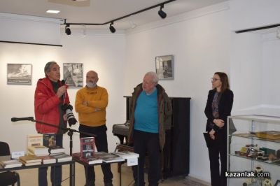 24 черно-бели творби разкриха изложбата „Фотографът Цочо Бояджиев“