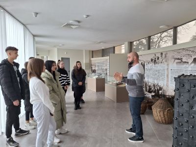 ПГЛПТ продължава с вълнуващите срещи в проектната си работа с институциите и бизнеса в Казанлък