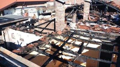 Силна вълна от подкрепа към семействата от Бузовград, загубили домовете си в пожар