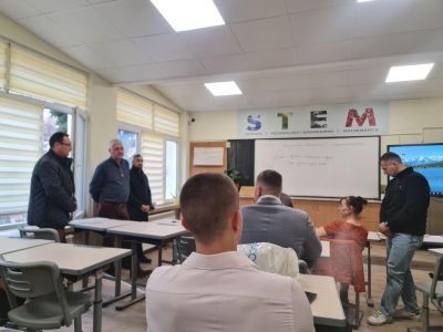 ПГЛПТ излъчи своя представител за националното състезание по предприемачество „Най-добра бизнес идея“