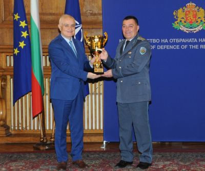 Министерството на отбраната награди десетте най-добри военни спортисти за 2024 г.