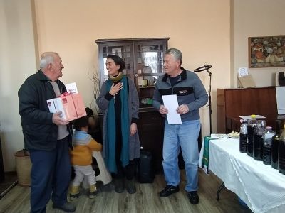 В Бузовград отличиха най-добрите майстори на домашни вина 