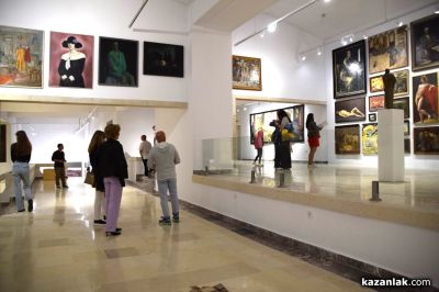 Художествена галерия - Казанлък ще работи с намалено работно време на 14, 21 и 28 февруари / Новини от Казанлък
