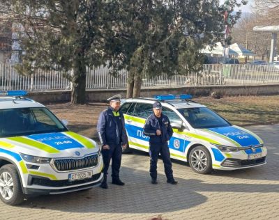Казанлъшките полицаи изнесоха открит урок по безопасност на движението в с. Овощник