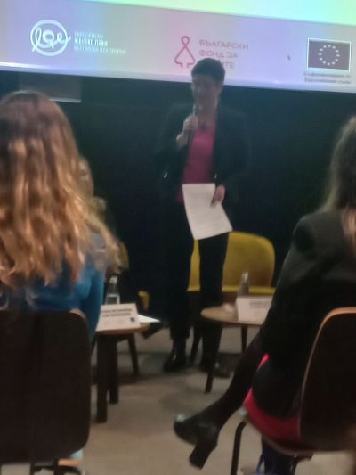 Сдружение “Жените на Казанлък“ участва в конференция на тема „Заплащане и равнопоставеност в България“