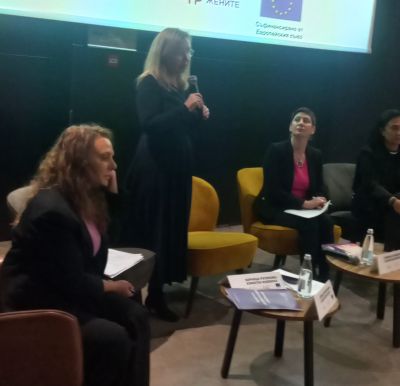 Сдружение “Жените на Казанлък“ участва в конференция на тема „Заплащане и равнопоставеност в България“