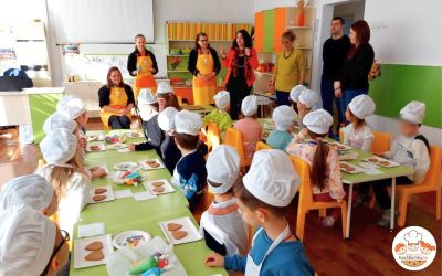 “Бисквитките“ бяха специални гости на рожден ден в казанлъшката ДГ “Пчелица“ / Новини от Казанлък