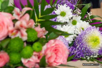 Започва прием на заявления за осмомартенския базар на цветя в Казанлък  / Новини от Казанлък