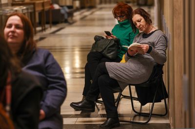 Румен Денев гостува с „Бреговете на Бохемия“ на Национална библиотека „Св. Св. Кирил и Методий“