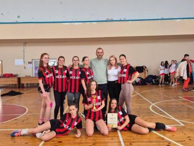 Юношите на Механото станаха шампиони във волейболното първенство за 8-10 клас