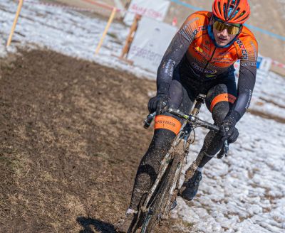 Казанлък бе домакин на Държавния шампионат по колоездене в дисциплина „Колокрос“