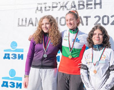 Казанлък бе домакин на Държавния шампионат по колоездене в дисциплина „Колокрос“