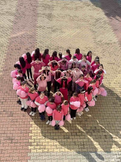 ОУ „Чудомир“ отбеляза Деня на розовата фланелка – световен ден за  борба  с тормоза в училище