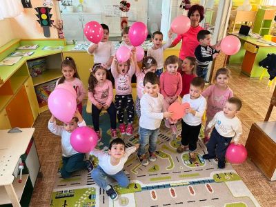 Казанлък се обедини в името на децата