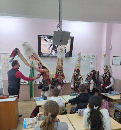 Кукери в ОУ „Георги Кирков“