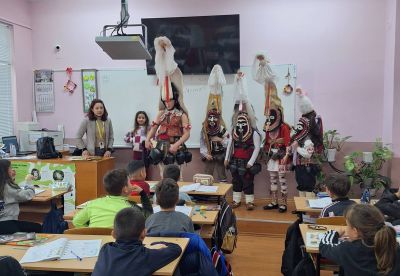 Кукери в ОУ „Георги Кирков“