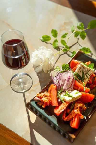 Подарете си незабравимо преживяване през дългия уикенд с посещение на комплекс “Дамасцена“