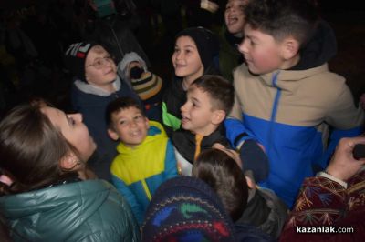 Традиции и обичаи на Сирни заговезни: Ритуален огън, прошка и “Хамкане“ в Казанлък