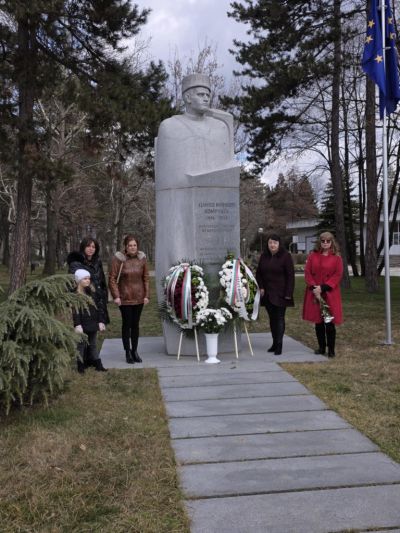 Павел баня отбеляза Трети март 