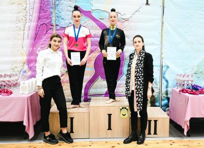 Грациите от СК “Розова долина“ откриха състезателния сезон с редица медали