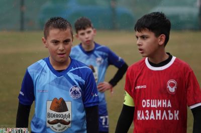 Млади футболисти от ОУ “Георги Кирков“ участваха в детския турнир “Самарско знаме“ в Стара Загора 