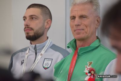 Двоен празник в ППМГ “Никола Обрешков“ Казанлък: След 4 десетилетия бе открит изцяло нов физкултурен салон