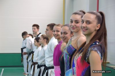 Двоен празник в ППМГ “Никола Обрешков“ Казанлък: След 4 десетилетия бе открит изцяло нов физкултурен салон