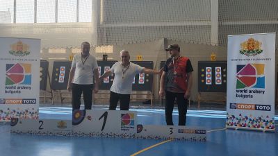 Злато, бронз и отборно второ място за стрелците от „Raptor Archery” от Държавното първенство във Варна