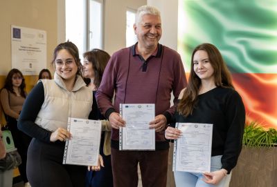 Успешно завършена практика за ученици от ПГЛПТ по проект “Модернизиране на професионалното образование и обучение“