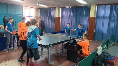 ОУ “Паисий Хилендарски“ с второ място на ученическите игри по тенис на маса