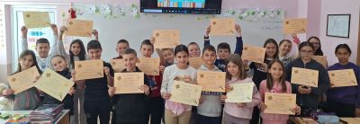 Четвъртокласниците от ОУ “Георги Кирков“ участваха във вълнуващото състезание “Стая на загадките“