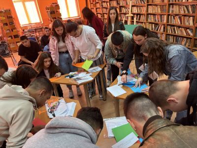 Ученици от Механото премираха сили и знания в състезание по случай Деня на числото Пи