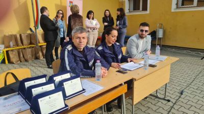 ОУ „Георги Кирков” бе домакин на общинския кръг от Националното състезание по безопасност на движението