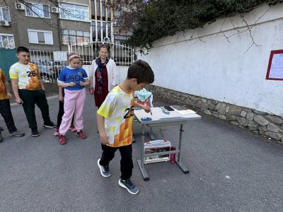 Третокласници от ОУ „Св. Паисий Хилендарски“ участваха в интересни занимания по спортно ориентиране 