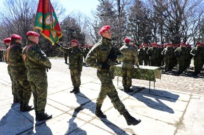 Новоназначени военнослужещи в Сухопътните войски положиха клетва в подножието на връх “Хаджи Димитър“